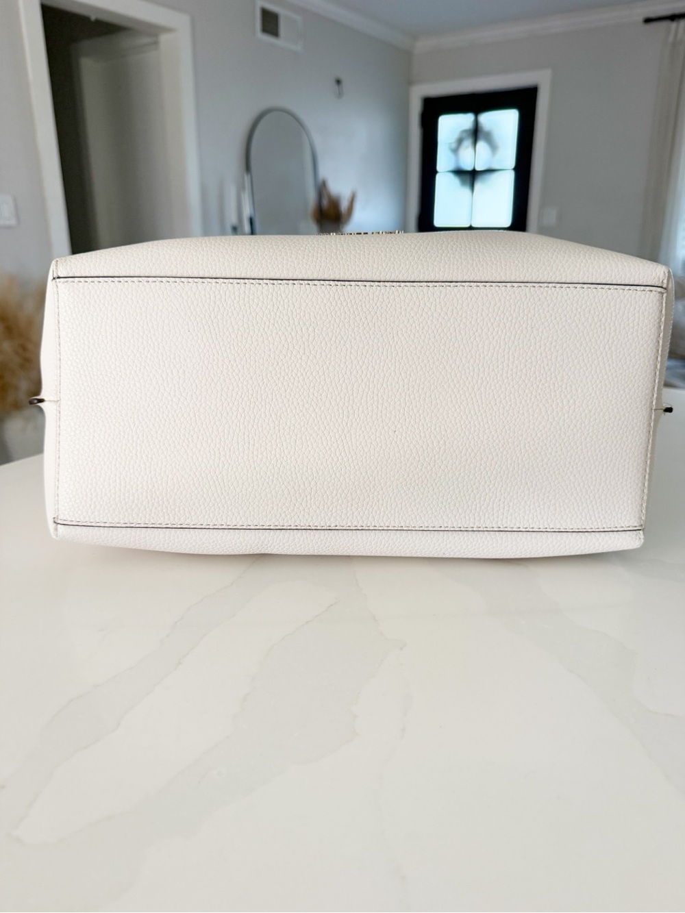 Michael Kors Emilia Large Pebbled Leather Tote in Light Cream MSRP $558 NWT - Picture 5 of 8